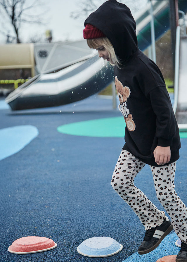Flared leopard print leggings