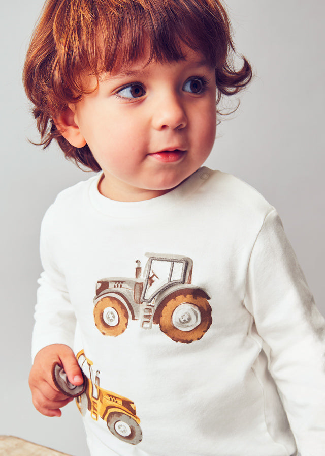 Long sleeve t shirt with a tractor motif on the front