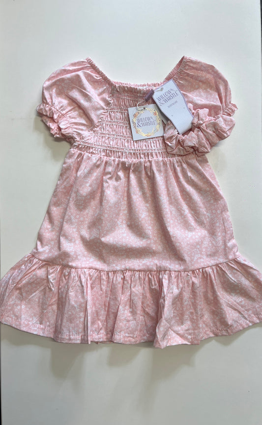 Girls pink flower dress.