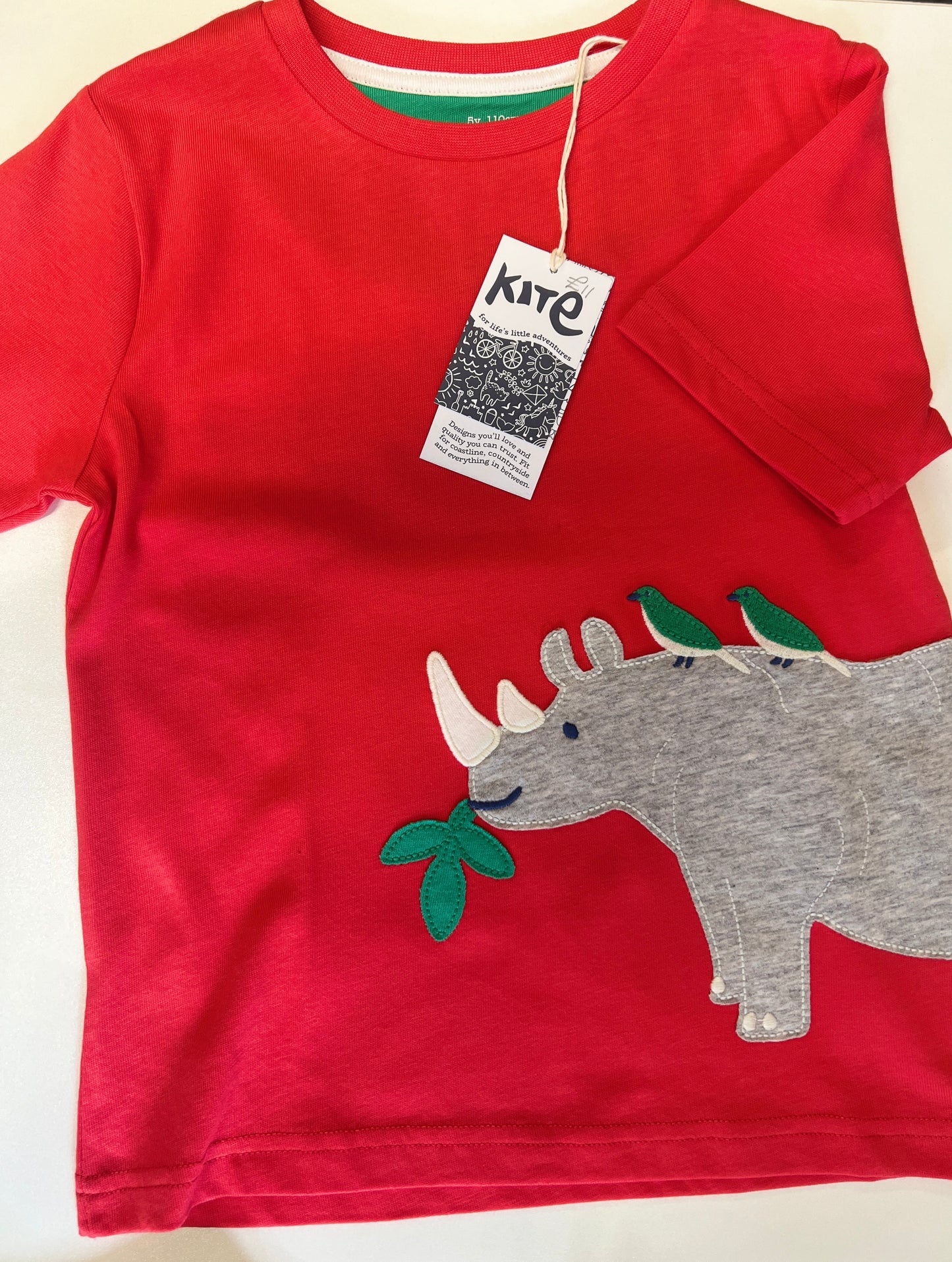 Kite red rhino t shirt