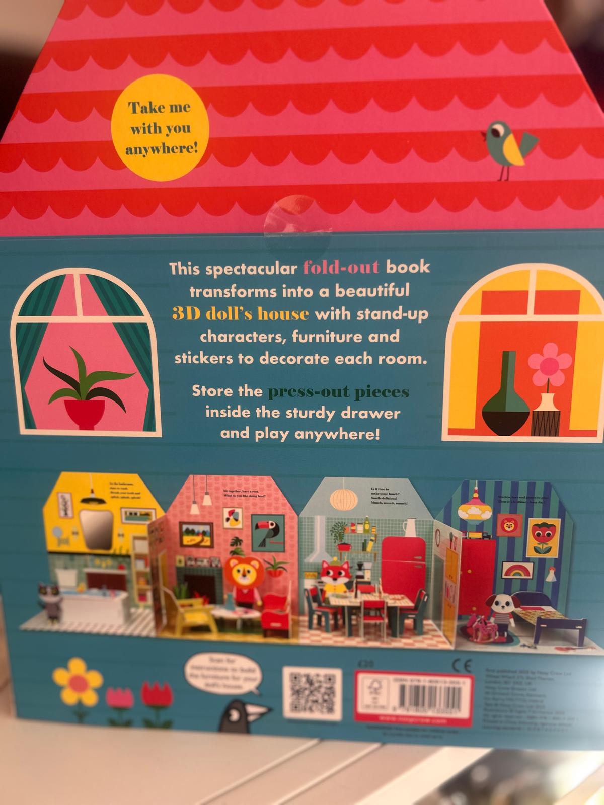 Fold out and play dolls house